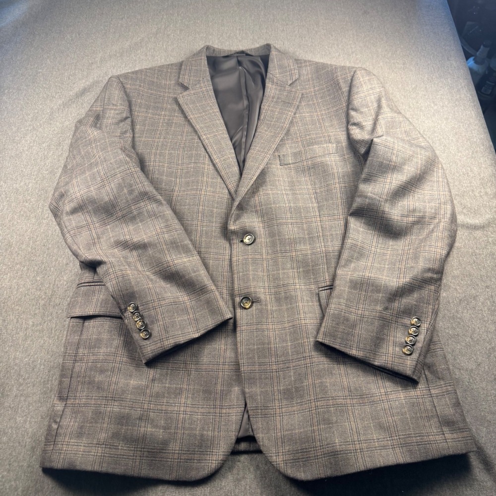 Jos. A. Bank Traveler's Collection 46R Grey Brown Plaid 100% Wool Blazer Jacket - Picture 2 of 7